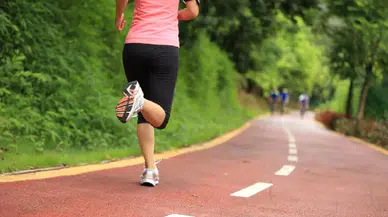 Bilim insanları uyardı: Çok egzersiz beyni yaşlandırabilir!