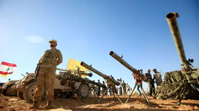 İsrail, Hizbullah'a ait altyapı tesislerini vurduklarını açıkladı