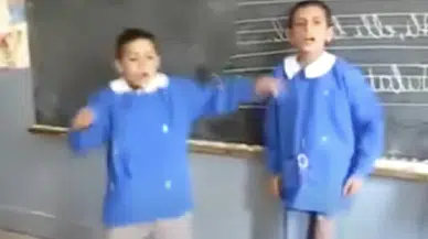 "Bas Gaza"nın fenomen çocukları yıllar sonra ortaya çıktı: Mavi önlüklü çocuklar artık koca adam oldu!