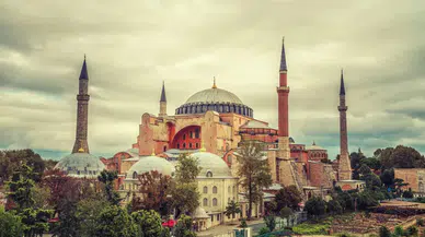 Ayasofya Nerede, Nasıl Gidilir?