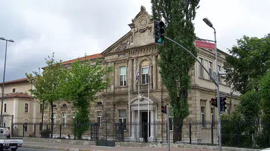 127 yıllık tarih sona eriyor: İstanbul'un en eski hastanelerinden birisinin kapısına kilit vuruluyor