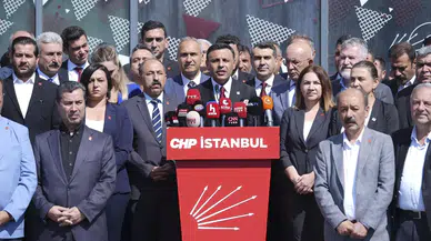 CHP’nin 81 il başkanı İstanbul’da kayyum kararına karşı toplandı
