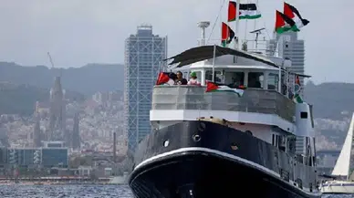 Filistin’e umut yolculuğu gecikiyor: Sumud Filosu’nun Gazze seferi ertelendi