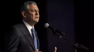 Özgür Özel, şehit Sefer Alan’ın ailesini ziyaret etti