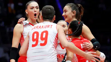 Türkiye – Slovenya Voleybol Maçı İçin Geri Sayım Başladı: Kanaldaki Saat Kaç? Filenin Sultanları Son 16 Turu İçin Sahada!