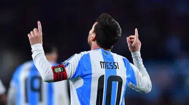 Messi’den Monumental’de unutulmaz veda: Arjantin formasıyla son maçını oynadı