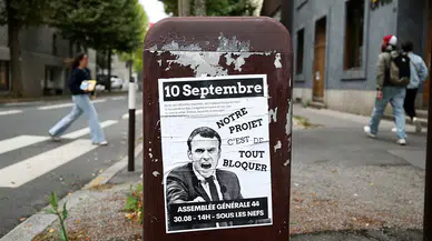 Fransa'da hayatı durduran 'her şeyi durdur' protestoları başladı: Halk sokağa indi!