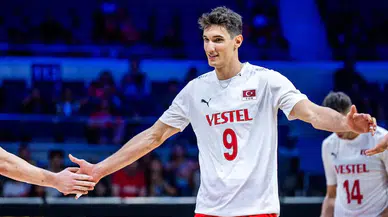 Efe Mandıracı kimdir, nereli, kaç yaşında? Milli voleybolcunun kariyeri ve özel hayatı