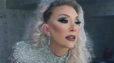 Şarkıcı Güllü gözyaşlarıyla uğurlandı: Kızı ve oğlu tabutu başında fenalık geçirdi