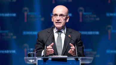 Mehmet Şimşek, yıl sonu enflasyonu için: "Dış şoklara rağmen programı rayında tuttuk"