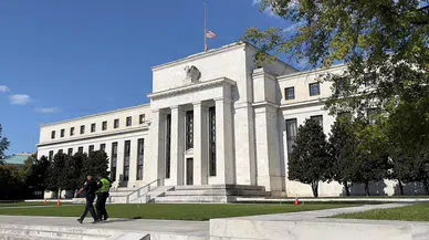 Piyasalar, ABD Merkez Bankası’ndan çıkacak kararı bekliyor: Dünya ekonomisi nasıl etkilenecek?