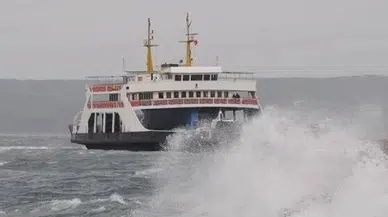 Marmara’da fırtına deniz ulaşımını durdurdu: Feribot seferleri iptal edildi