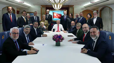 Uçakta sorulacak sorular önceden veriliyor muydu? Akif Beki’den Ahmet Hakan’a, Hüsnü Mahalli’den Fatih Altaylı’ya görüşler…