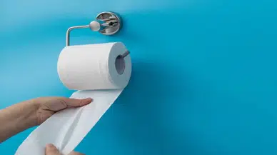 Tuvalette yaptığınız bu hata bağırsak kanserine yol açabilir