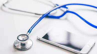 Yapay zekalı stetoskoplar kalp hastalıklarını saniyeler içinde tespit ediyor