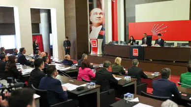 CHP PM, Özgür Özel başkanlığında toplandı
