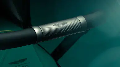 Aston Martin egg3 bebek arabası tanıtıldı: Fiyatıyla dikkat çekiyor