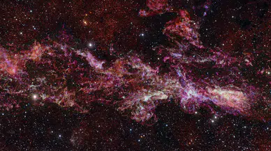 Samanyolu'nun kalbine dev yolculuk: Şimdiye kadar çekilen en büyük görüntü