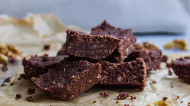Unu da yok şekeri de: 3 malzemeli fit brownie tarifi