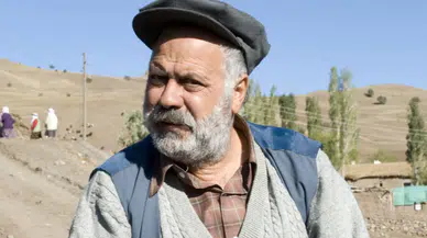 Usta oyuncu Ali Tutal hayatını kaybetti