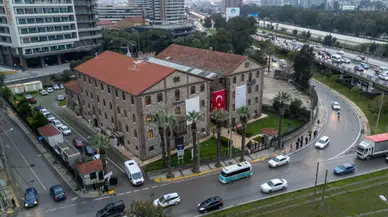 İzmir'de mülkiyet krizi: Belediye tarihi binalar için hukuk savaşı veriyor