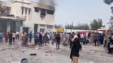 İran'da kız ilkokuluna saldırı: 51 öğrenci hayatını kaybetti