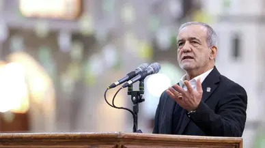 İran Cumhurbaşkanı Pezeşkiyan: Baskı ve zorluklara boyun eğmeyeceğiz