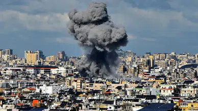 İsrail, Lübnan'ın güneyinde kara saldırılarını başlattı