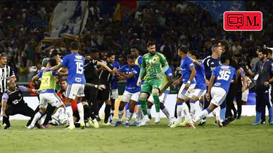 Brezilya'da futbol sahası savaş alanına döndü: Tam 23 kırmızı kart çıktı