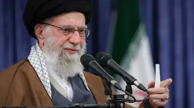 İran dini lideri Hamaney öldürüldü: 40 gün yas, 7 gün tatil
