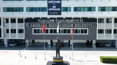 Antalya’daki yolsuzluk davasında yeni gelişme: Tahliye edilen 3 isim hakkında yakalama kararı