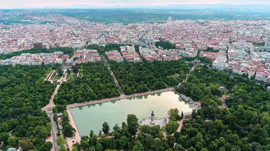 Madrid, iklim krizine karşı 500 bin ağaçla şehir ormanı kuruyor