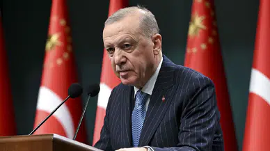 Cumhurbaşkanı Erdoğan açıkladı: Doğum ve babalık izinlerinde önemli değişiklik