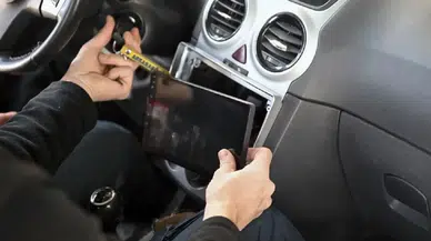 Araç sahipleri atölyelere akın etti: Ses ve görüntü sistemleri yasak