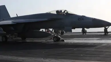 İran: ABD’ye ait F-18 savaş uçağı vuruldu