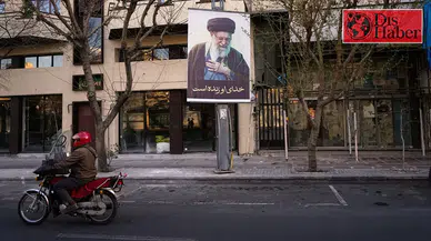 Hamaney’in ölümü İran’da derin bir bölünmeye yol açtı: Bir yanda gözyaşı, bir yanda havai fişekler