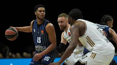 Efes, Dubai engelini kayıpsız geçti: Play-in yolunda kritik galibiyet