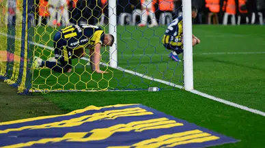 Fenerbahçe son saniyede yıkıldı: Liderlik koltuğu uzatmalarda kaçtı