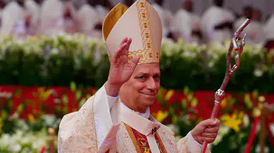 Papa 14. Leo'dan dünyaya nükleer ve sömürü uyarısı