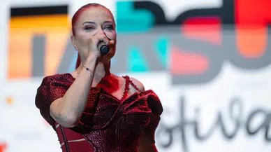 Candan Erçetin’den yıllar sonra gelen itiraf: “Şarkıcılığı kiramı ödemek için kabul ettim”