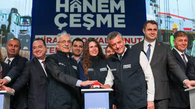 Özel'den İzmir mesaisinde kente övgü:"İyi ki İzmir var"