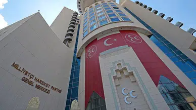MHP İstanbul İl ve 39 İlçe Teşkilatı feshedildi