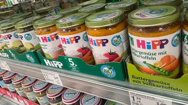 Avrupa'da bebek maması alarmı: Türkiye'de de satılan üründe fare zehri çıkmasının ardından toplatılma kararı!