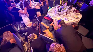 Trump'ın katıldığı Beyaz Saray Muhabirleri Derneği yemeğinde silahlı saldırı kabusu