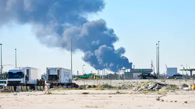 Kuveyt'te stratejik noktalara İHA saldırısı: Bakanlık binası ve enerji tesisleri vuruldu