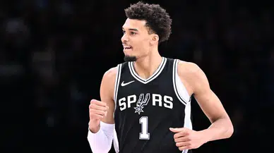 Wembanyama NBA’de tarihe geçti: En genç “yılın savunmacısı” seçildi