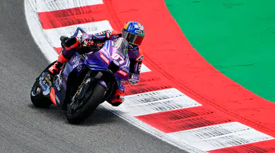 Toprak Razgatlıoğlu İtalya'daki sprint yarışında şanssız bir kaza yaptı: 17. oldu