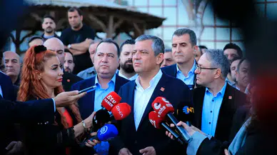 Özgür Özel parti içine seslendi: Yeni parti kurmayacağız, kimse istifa etmesin