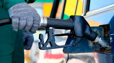 Petrol fiyatlarındaki düşüş pompaya yansıdı: İşte il il güncel fiyatlar