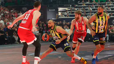 Euroleague finaline Olympiakos engeli: Fenerbahçe Beko yarı finalde havlu attı